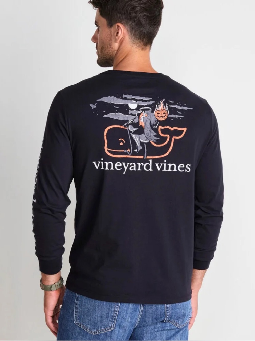 Vineyard Vines Halloween Graphic TShirt Mens Medium Headless Horseman Pocket Tee